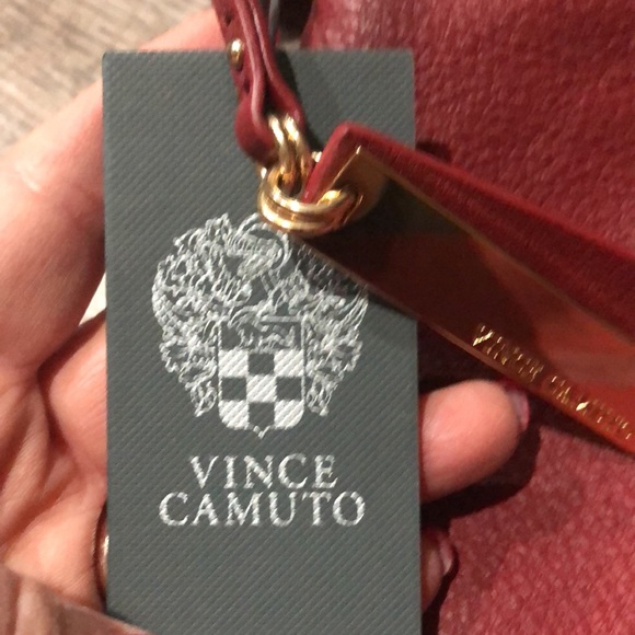 NWT Vince Camuto Shoulder Bag - Picture 7 of 11